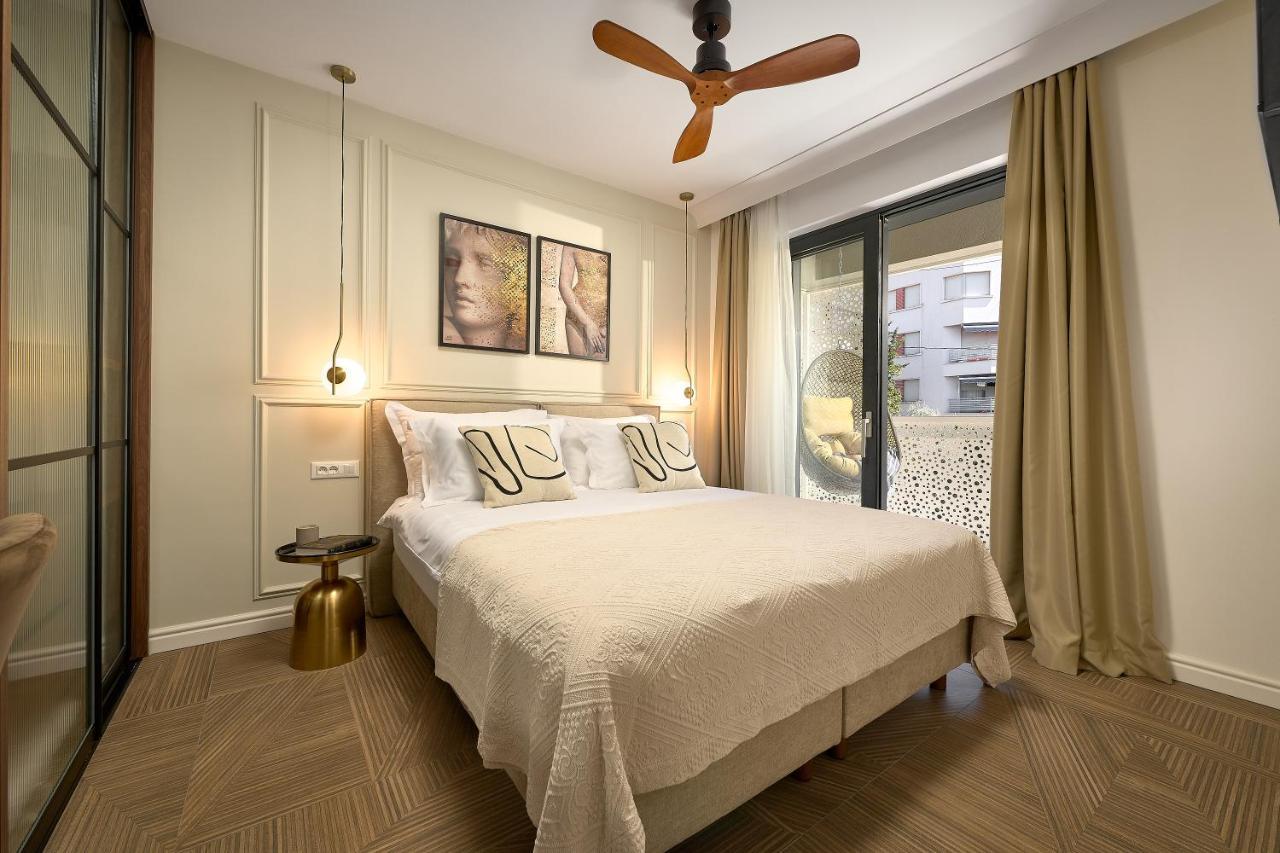 Luxury Apartments Villa Mala Split Bagian luar foto