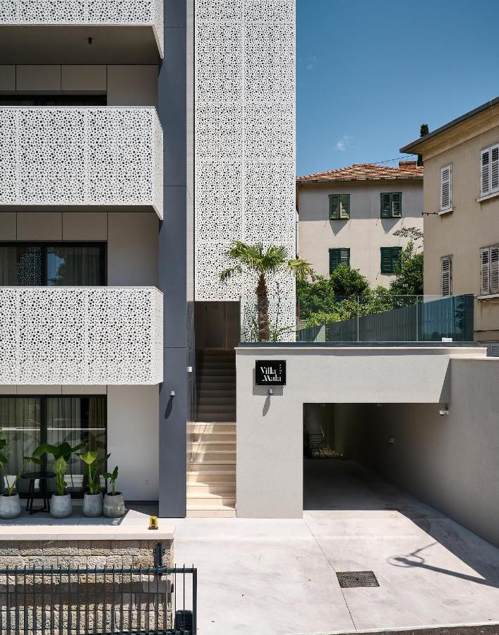 Luxury Apartments Villa Mala Split Bagian luar foto