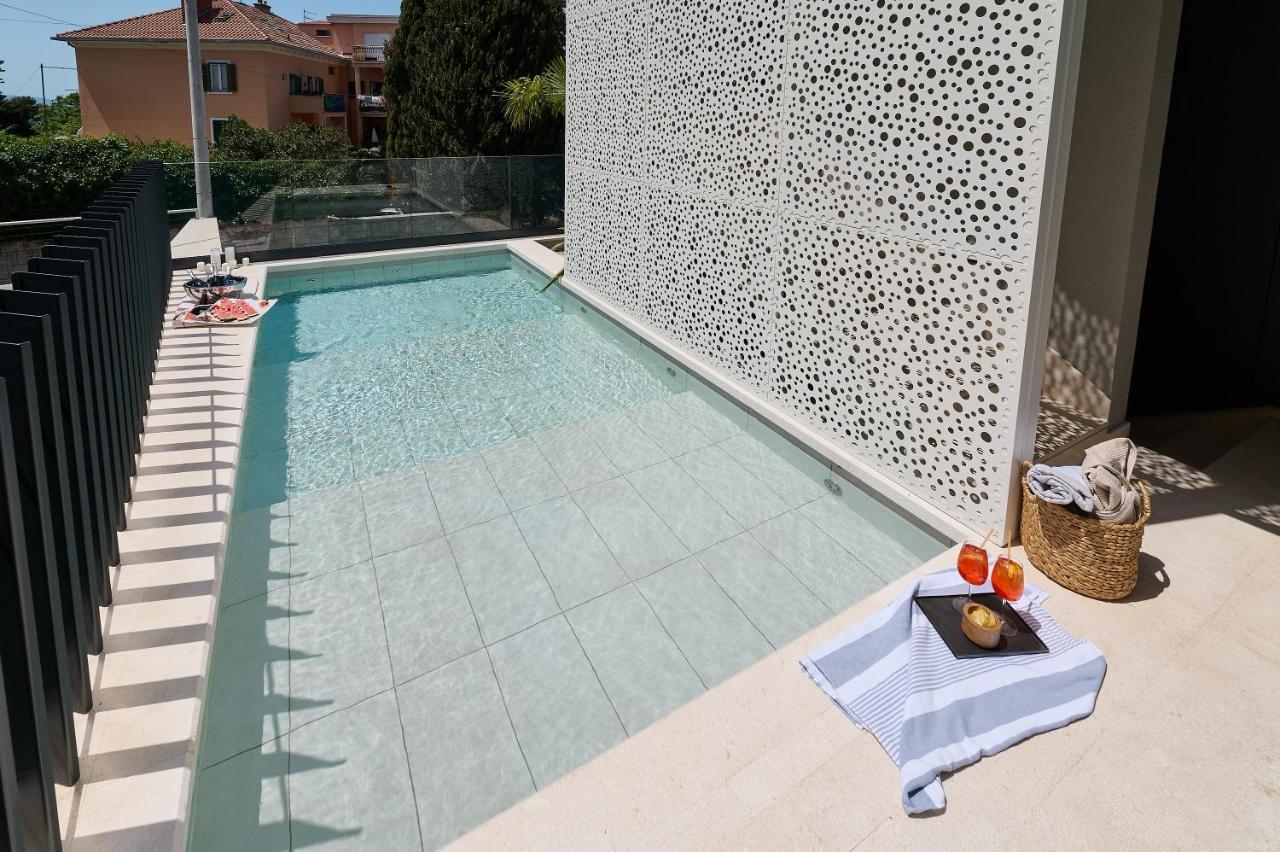 Luxury Apartments Villa Mala Split Bagian luar foto